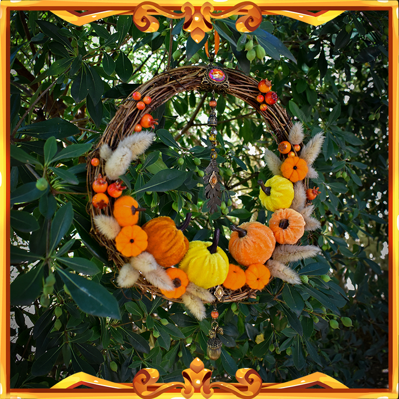 Halloween decorative Wreath with tiny pumpkins